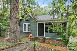 Building Photo - 1 Ridgefield Pl