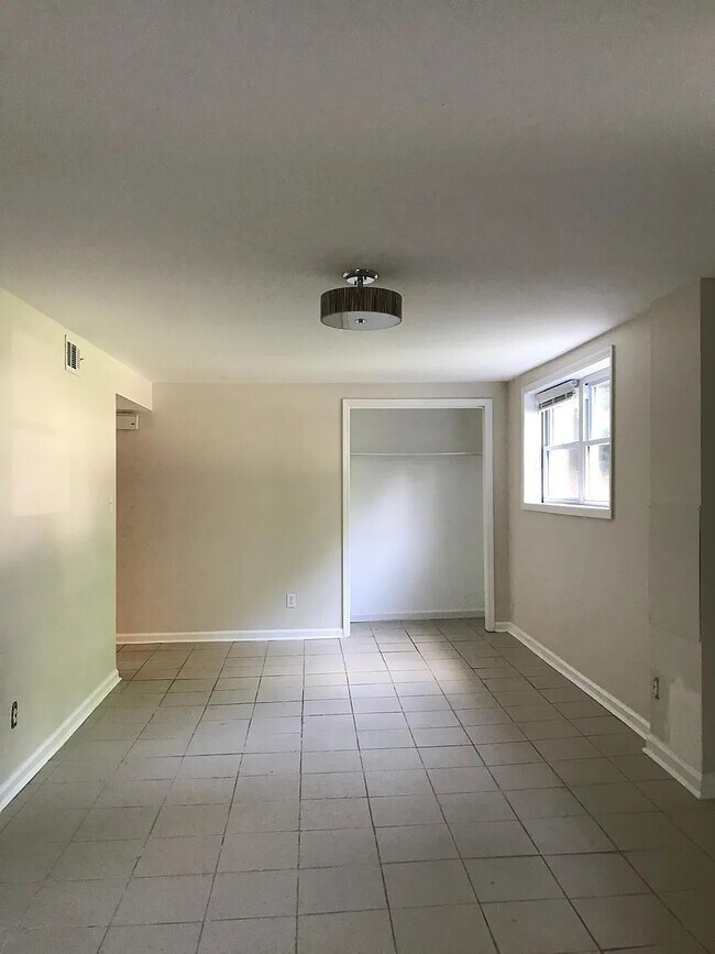 Foto del edificio - 1557 Conway Rd