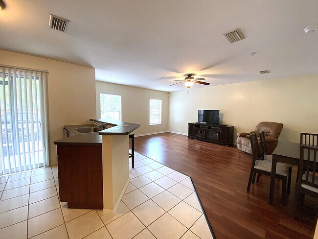 Foto del edificio - Allen's Park #102