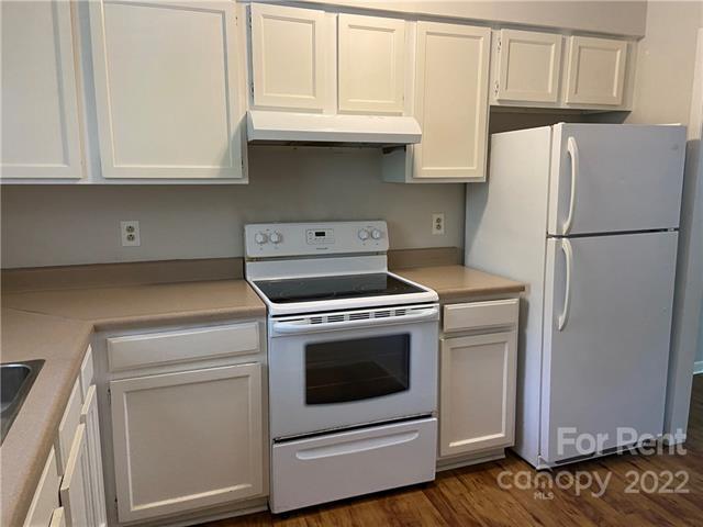 Building Photo - 3312 Heathstead Place
