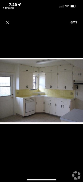 Building Photo - 521 Chamberlain St
