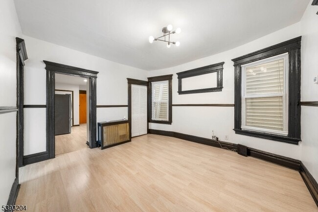 Building Photo - 209 N 11th St