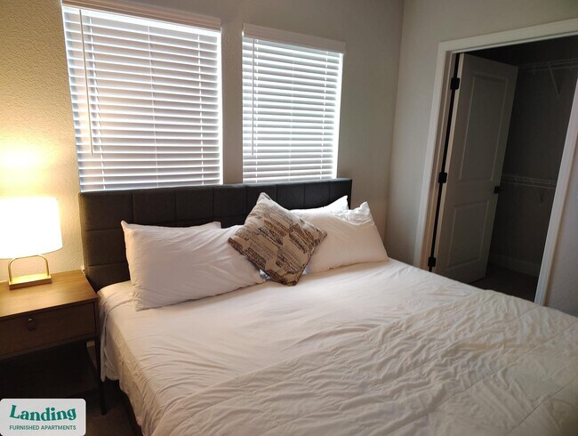 Foto del edificio - 120 NW 148th Terrace