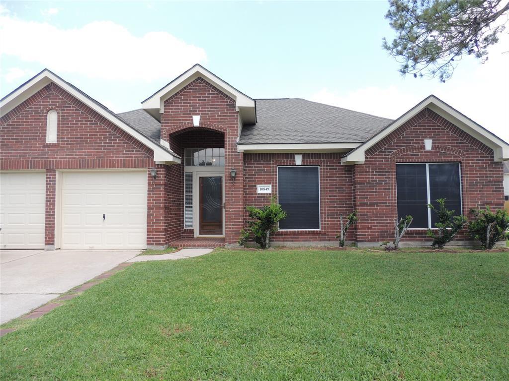 Foto principal - 10849 Sycamore Dr S