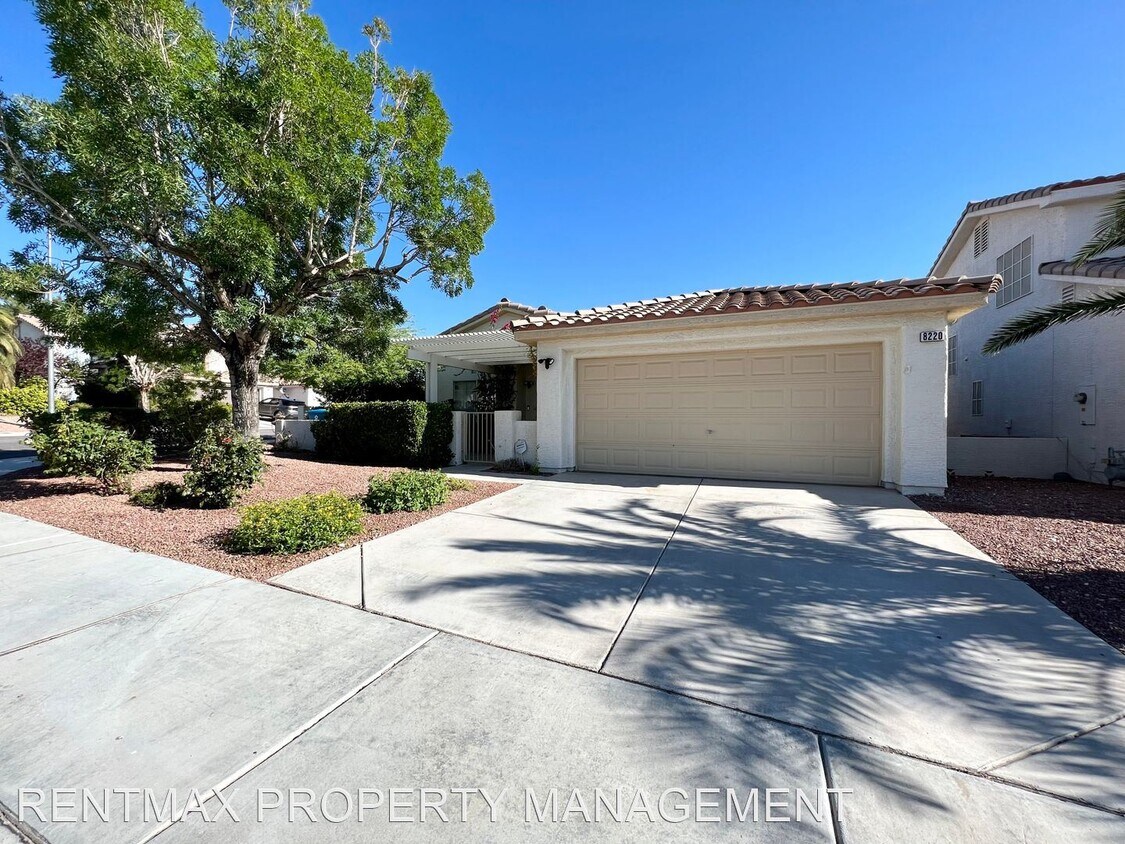 Primary Photo - 3 br, 2 bath House - 8220 HOLLISTER AVE