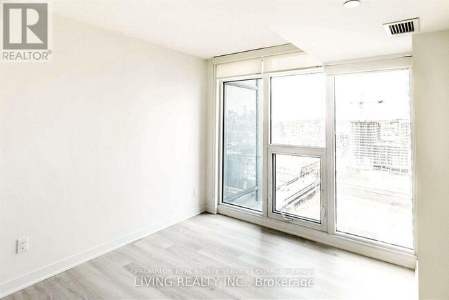Building Photo - 70 Queens Wharf Rd