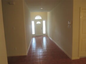 Building Photo - 2611 Colony Haven Cir