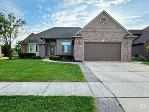 Building Photo - 50247 Cheltenham Dr