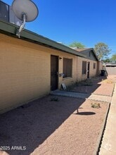 Building Photo - 540 N Hall