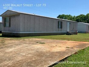 Building Photo - 4100 Walnut St