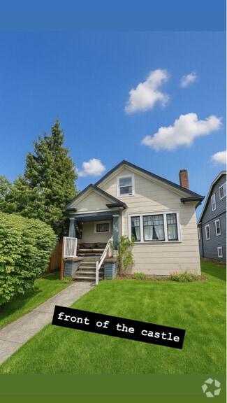 Building Photo - 5022 7th Ave NE