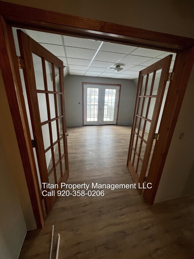 400 Main St, Fairwater, WI 53931 House for Rent in Fairwater, WI