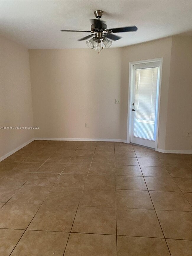 Building Photo - 13755 SW 48th Ct