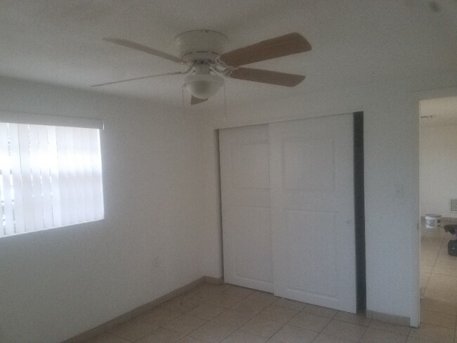 Building Photo - 4548 Belfast Dr