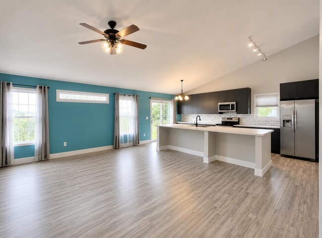 Building Photo - 3946 Nordman Fir Dr