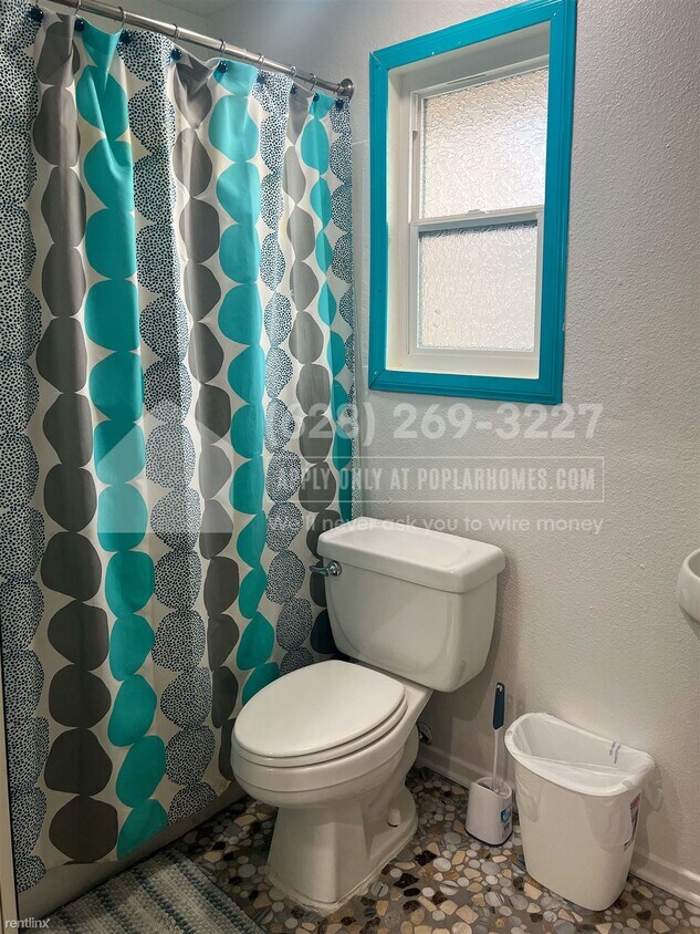 Primary Photo - 2 br, 2 bath House - 1 Lakeview Circle -