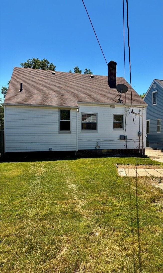 Photo - 20831 Morris Ave House