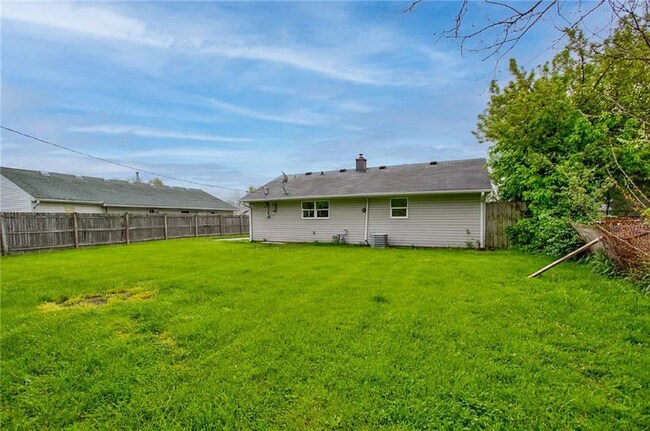 Building Photo - 9920 Catalina Dr