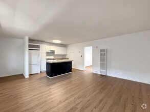 Building Photo - 720 W Lewis St