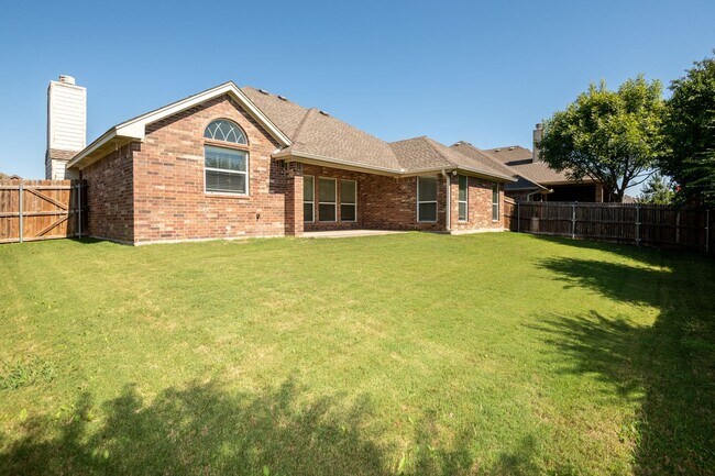 Foto del edificio - Beautiful 3 Bedroom 2 Bath in Whitestone R...