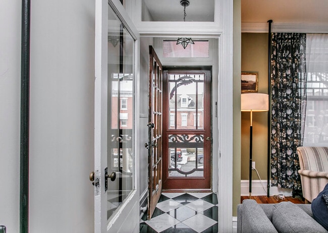 Foto del edificio - 350 Washington Ave