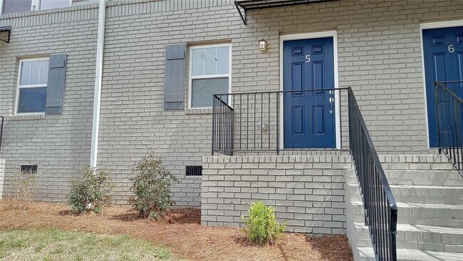 Foto del edificio - 2156 Park Terrace