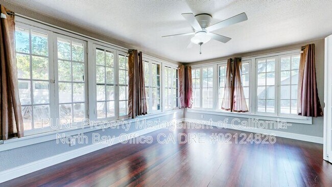 Foto del edificio - 420 S Spring St