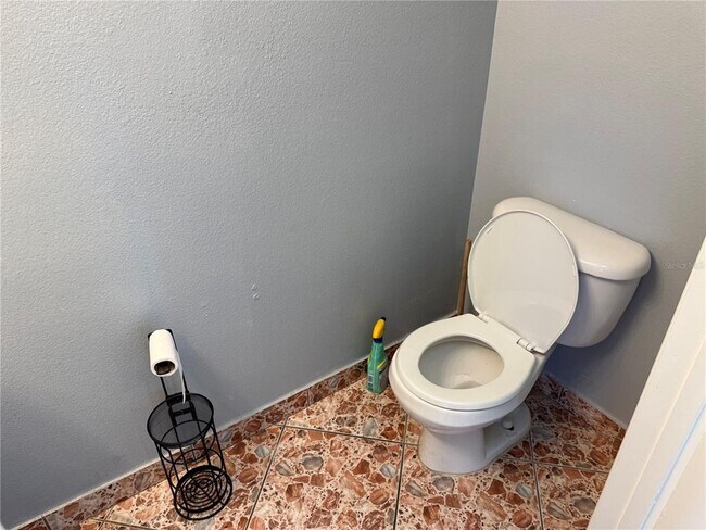 Foto del edificio - 1219 Kempton Chase Pkwy