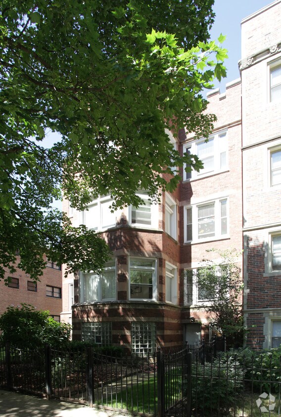 Building Photo - 5138 S Kenwood Ave