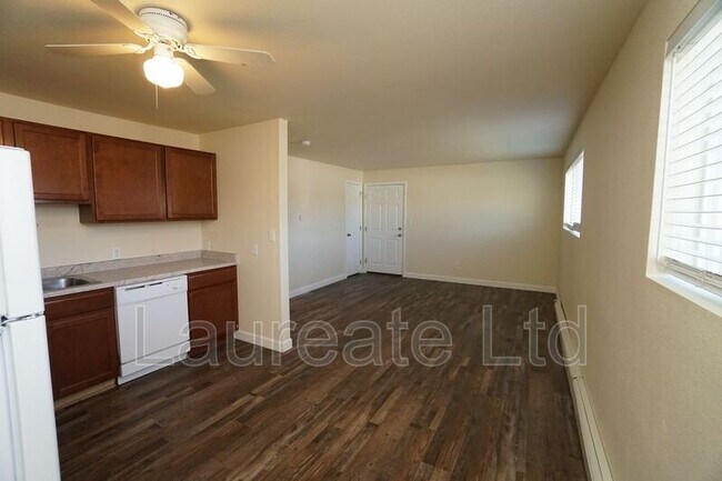 Foto del edificio - 11681 W 44th Ave