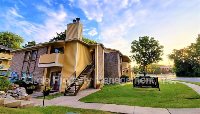 Primary Photo - 4113 Hunters Ridge Dr SW