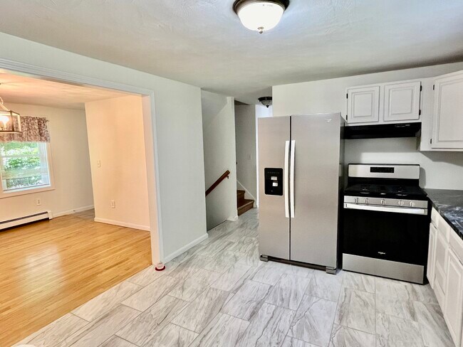 Kitchen - 77 Racine Ave