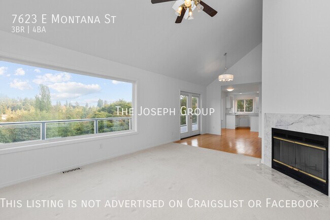 Building Photo - Gorgeous 3 bed/4 bath with beautiful view ...