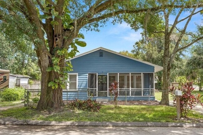 Building Photo - 2/2 Seminole Heights Bungalow
