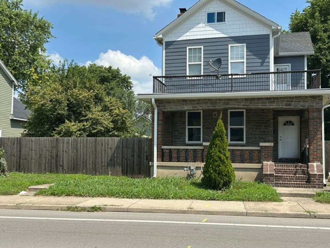 Photo - 925 Xenia Ave (Dayton, OH)