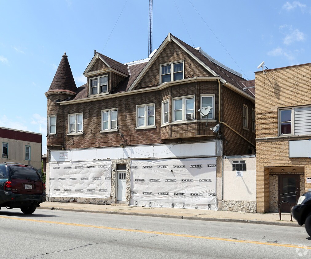 Foto del edificio - 2136 W National Ave