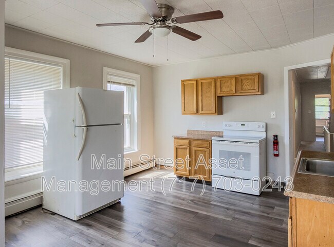 Foto del edificio - 476 N Charlotte St