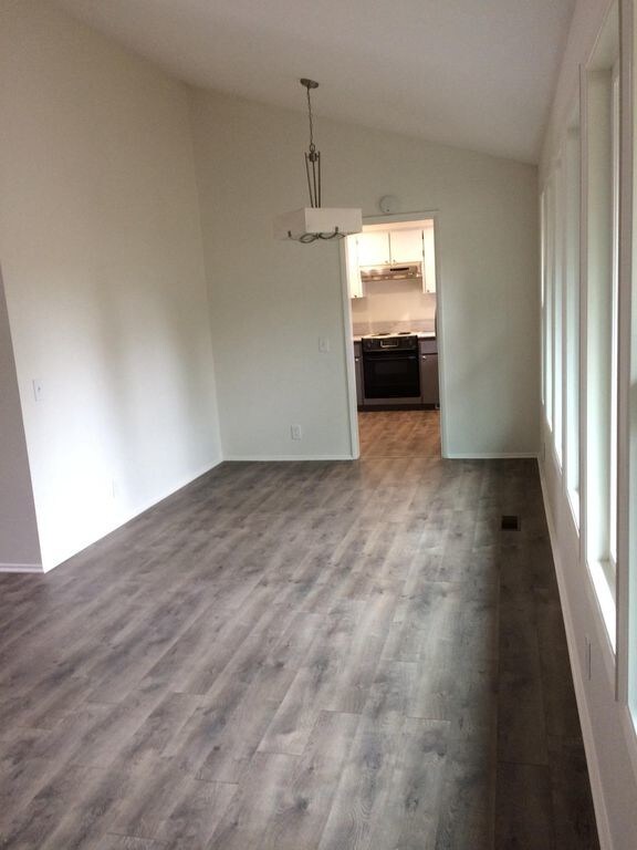 Foto del edificio - 2298 Oakway Terrace