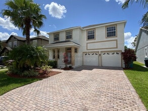 Building Photo - 9836 Old Patina Way