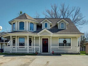 Building Photo - 1701 Boardwalk Ct
