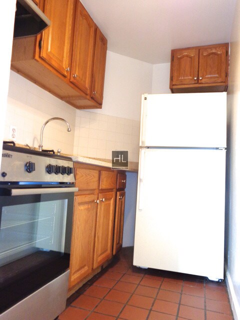 Foto del edificio - 635 Flatbush Ave