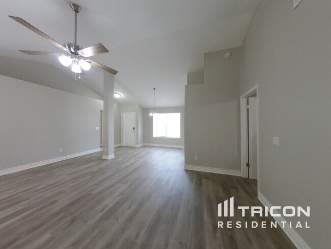 Foto del edificio - 8030 Peppermint Ln