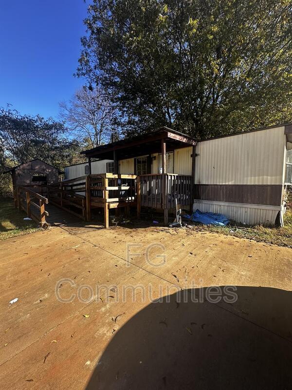 Foto principal - 1815 Conley Rd