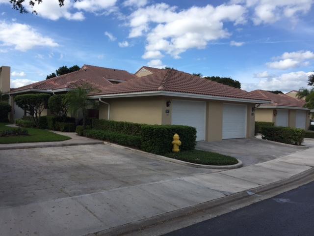 Primary Photo - 287 Old Meadow Way