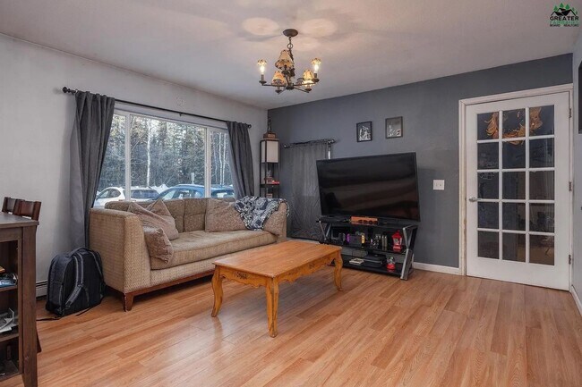 Foto del edificio - 1469 Redmond Ave