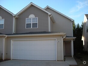 Building Photo - 183 Clusters Cir