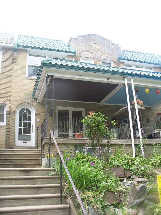 Primary Photo - 95 W Sedgwick St