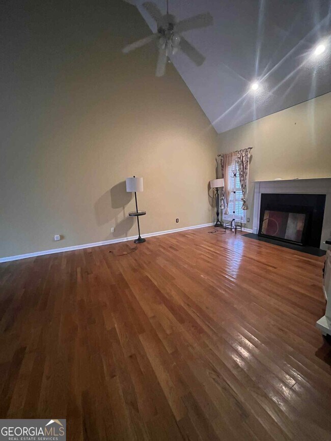 Building Photo - 128 Ashton Dr