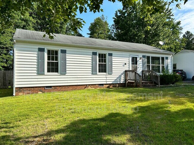 Foto del edificio - 5718 Retriever Rd