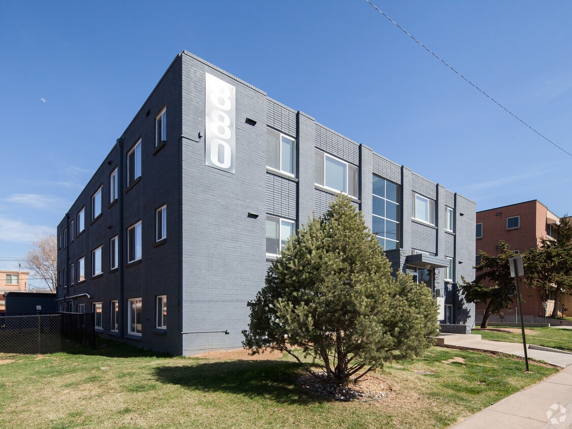 880 & 890 Dexter Apartments in Denver, CO